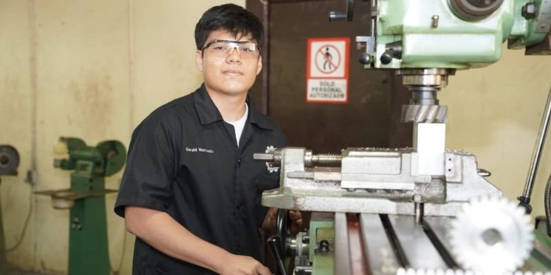 Conocer para elegir: una experiencia transformadora en los Centros Tecnológicos del país