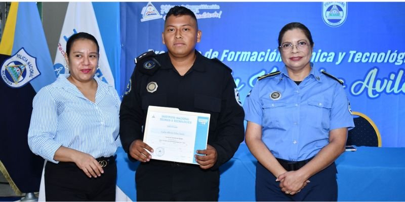 INATEC y Policía Nacional celebran II Promoción del Programa “Angelita Morales Avilés” e inician tercera edición 2025