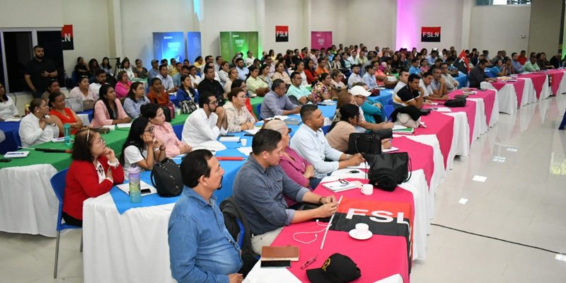 Directores de Centros Tecnológicos participan en sesión de trabajo para el fortalecimiento de la Educación Técnica