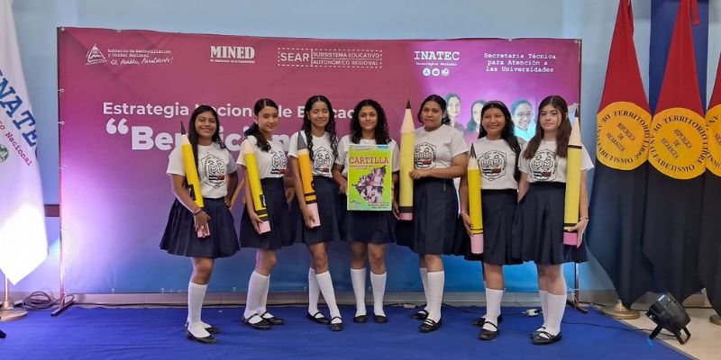 Sistema Educativo Nacional celebra legado de la Cruzada de Alfabetización
