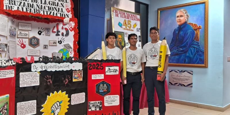 Sistema Educativo Nacional celebra legado de la Cruzada de Alfabetización