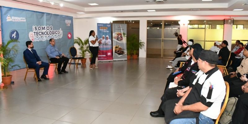 Taller Especializado sobre “Comida Peruana”