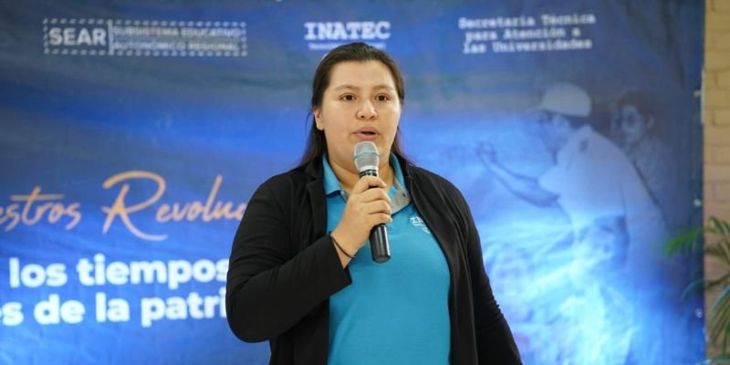 Más de 3,000 Maestros Técnicos participan del Taller de Generación de Ideas Innovadoras en saludo Abril Victorioso