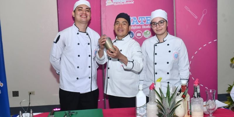 Festival celebra la Paz y el aprendizaje del inglés en la Educación Técnica