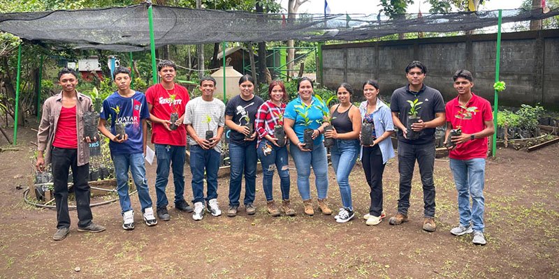 Sembrando futuro: Centro Agropecuario de Chinandega impulsa educación ambiental con inauguración de vivero forestal y ornamental