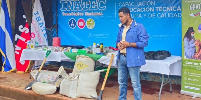 Estudiantes de secundaria a distancia se empoderan con el  Programa Vocación Productiva